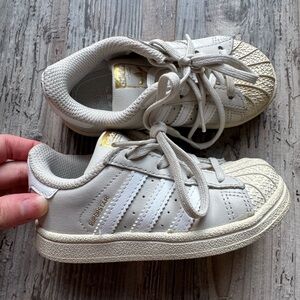 Adidas Superstar Kids Sneakers Shoes - White and Cream Toddler Size 7